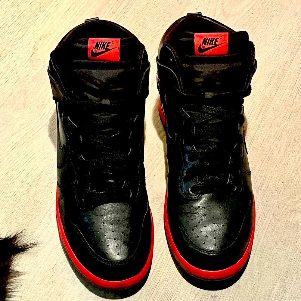 Nike Dunk Splatter High Top Sneakers